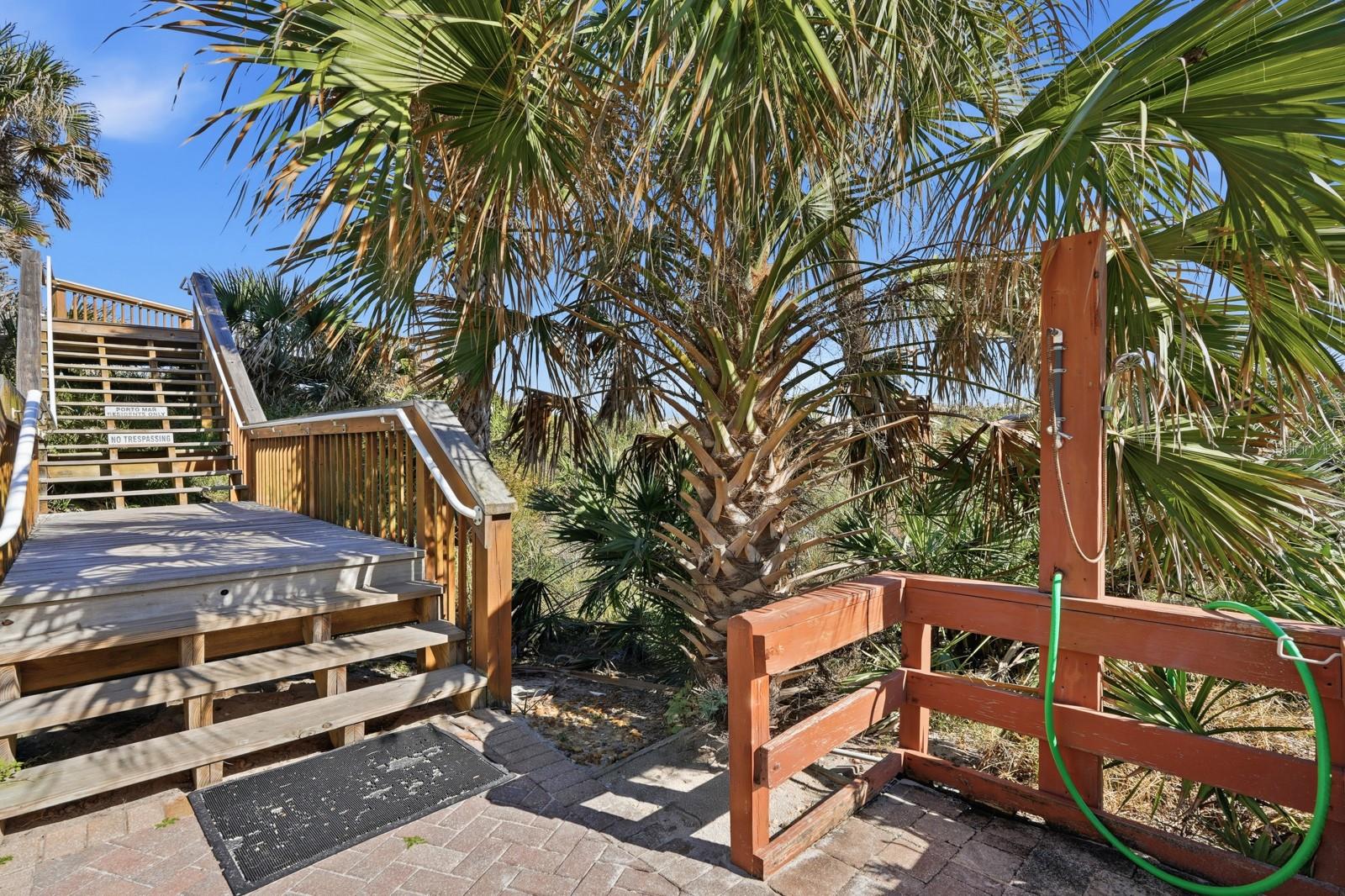 HAMMOCK DUNES - Residential