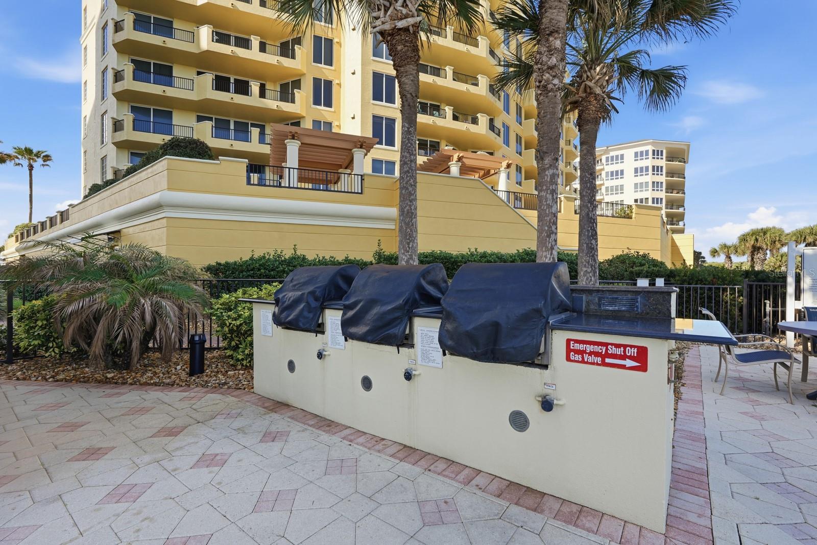 HAMMOCK DUNES - Residential