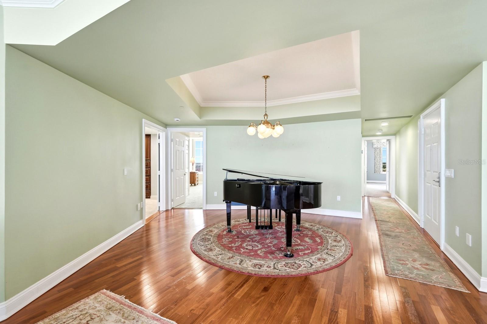 HAMMOCK DUNES - Residential