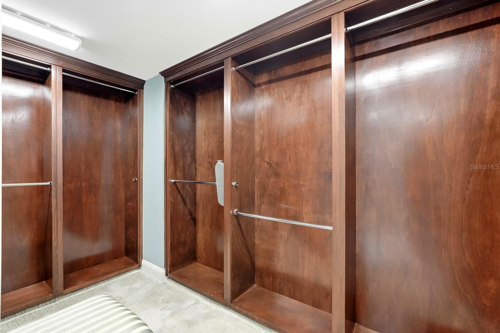 HAMMOCK DUNES - Residential