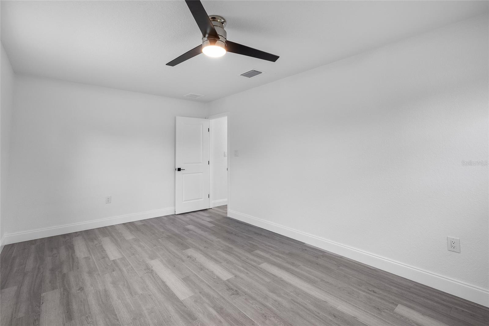 WEST PORT - Residential