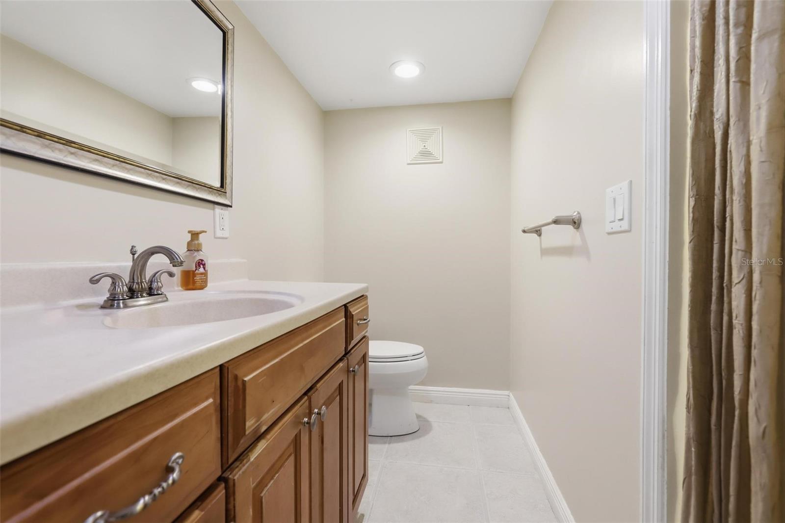 NORRIS SUB DUPONT & GAUDRY GRANT - Residential