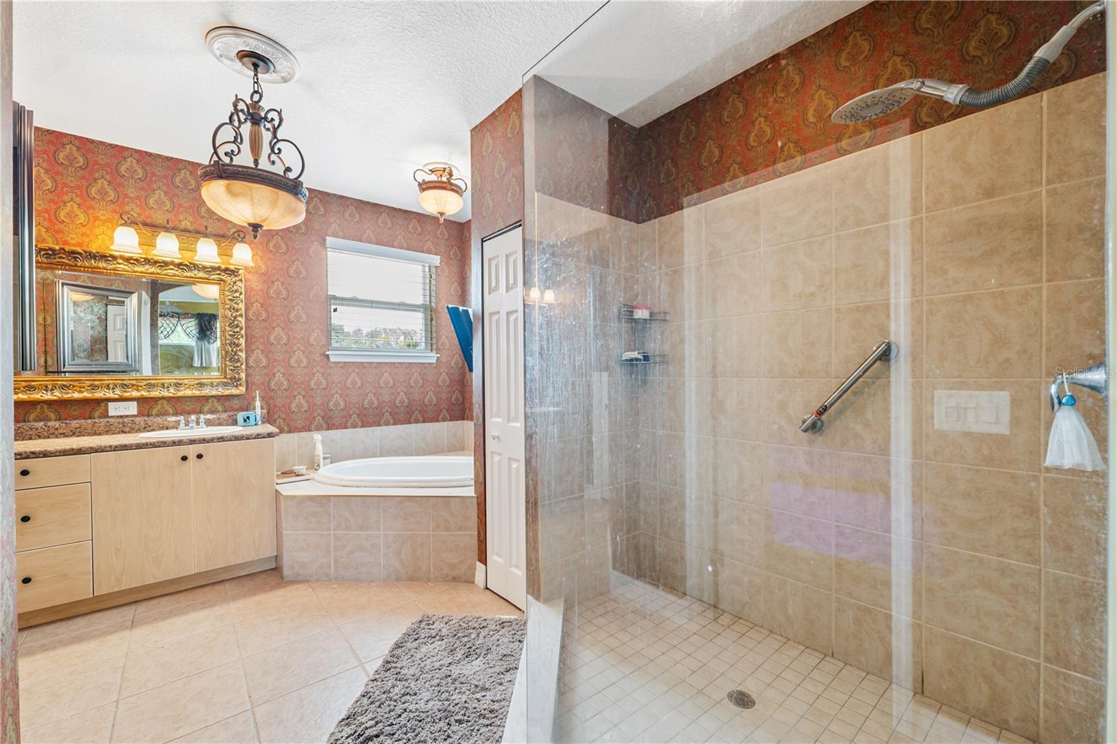 BOCA CIEGA CLUB - Residential