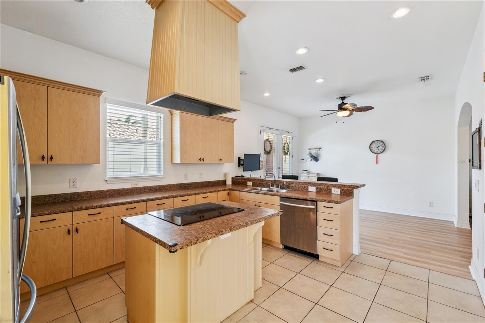 BOCA CIEGA CLUB - Residential