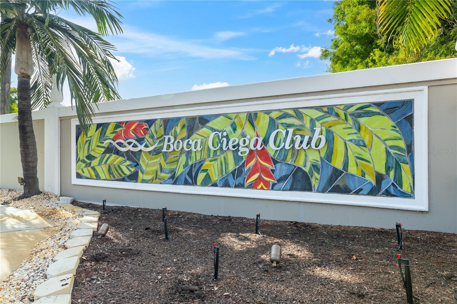 BOCA CIEGA CLUB - Residential
