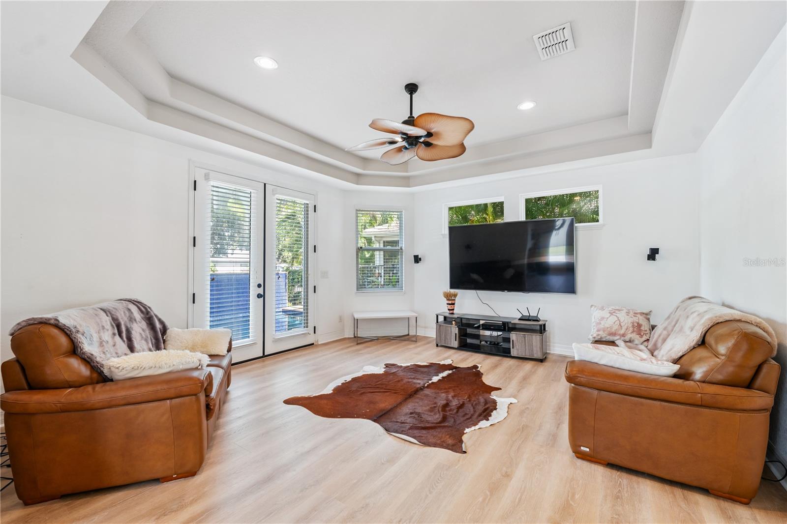 BOCA CIEGA CLUB - Residential