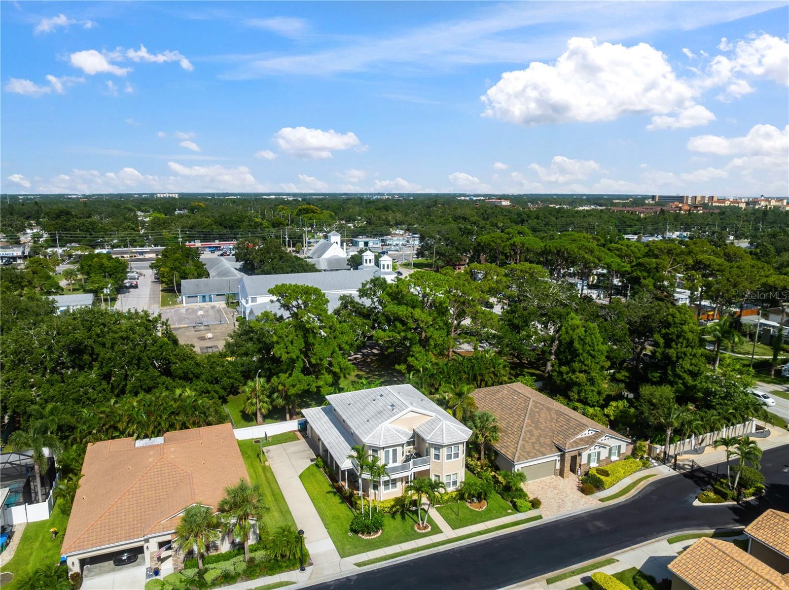 BOCA CIEGA CLUB - Residential