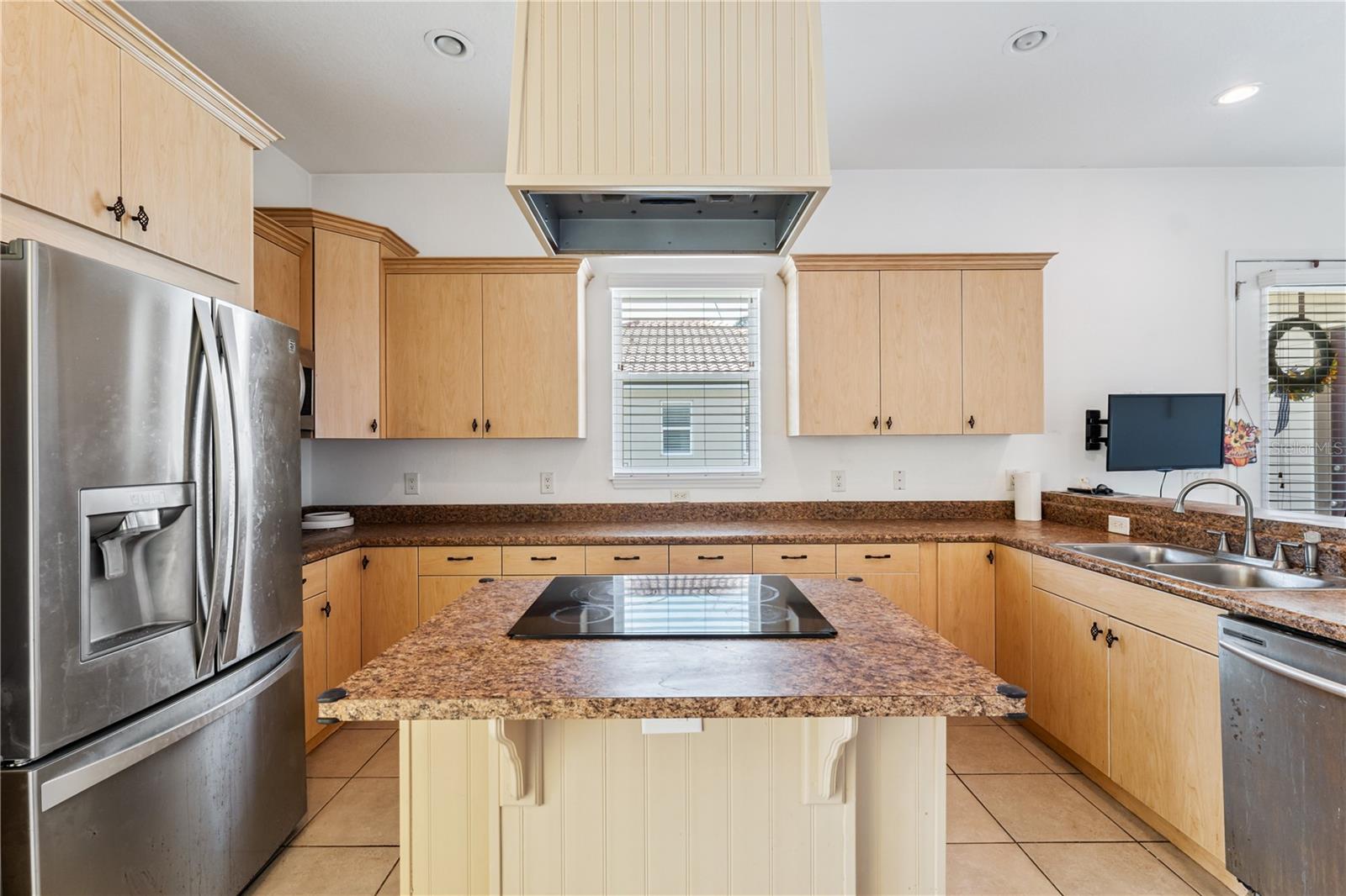 BOCA CIEGA CLUB - Residential