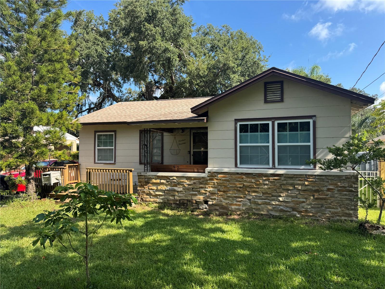 Great opportunity for investors or buyers with vision! This CASH-ONLY property is located in a highly desirable area and offers endless potential. The home still has its original hardwood floors throughout and is ready for a complete remodel, or could be a perfect site to build new. While updates such as a new roof, new electrical panel, asbestos removal, Woodrow repair, termite treatment, and more will be needed, the property is priced attractively for the neighborhood. With the right touches, this could become a beautiful home or a rewarding investment in a fantastic location.