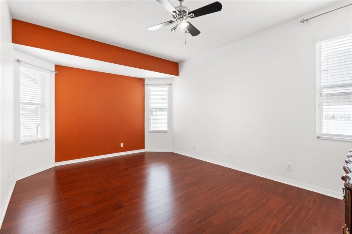 SILVERLAKE - Residential