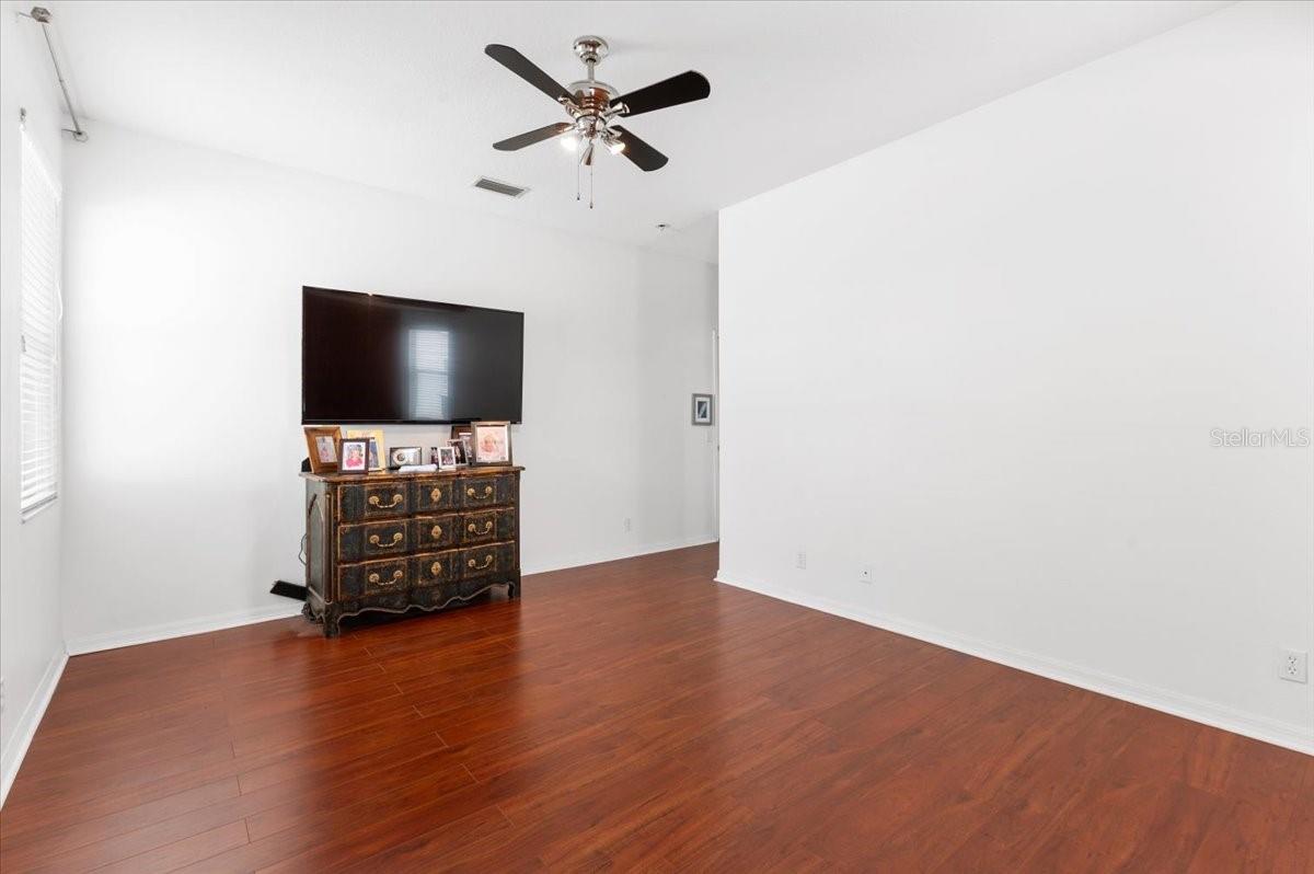 SILVERLAKE - Residential