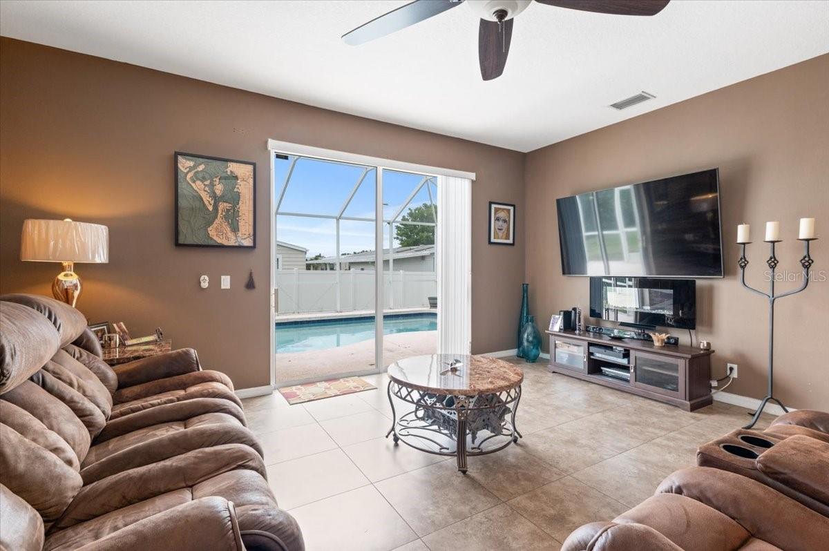 SILVERLAKE - Residential