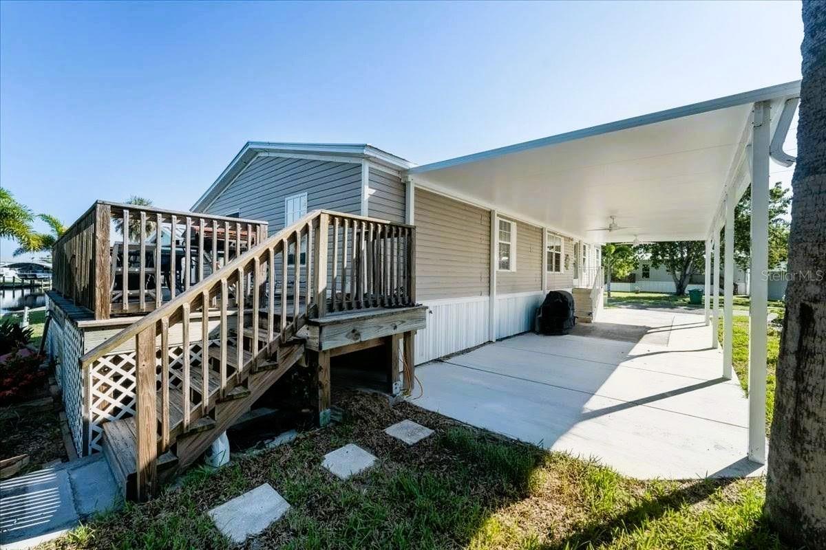 3127 BAYSIDE PARKWAY