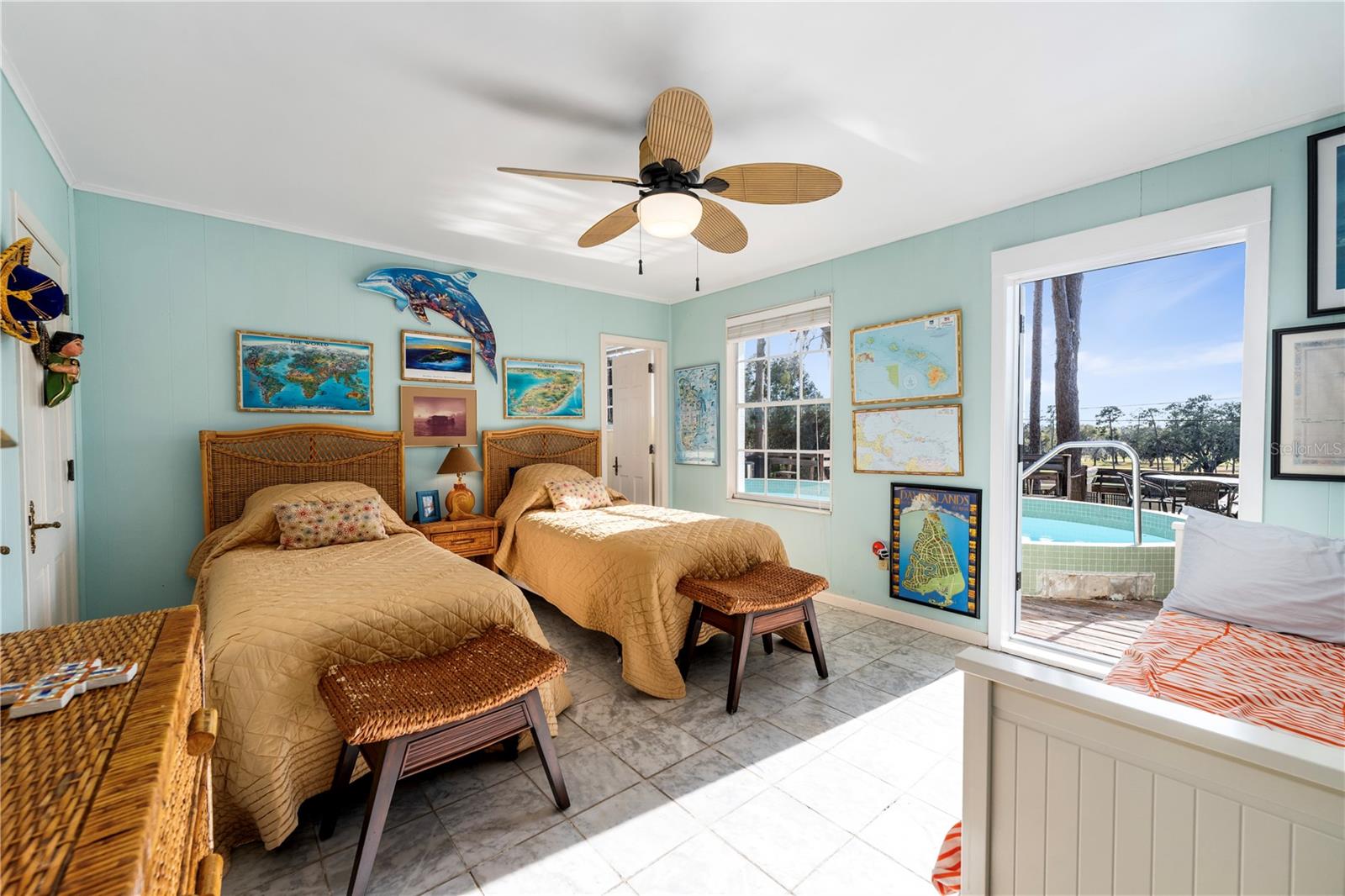 GOLF VIEW ESTATES - Residential