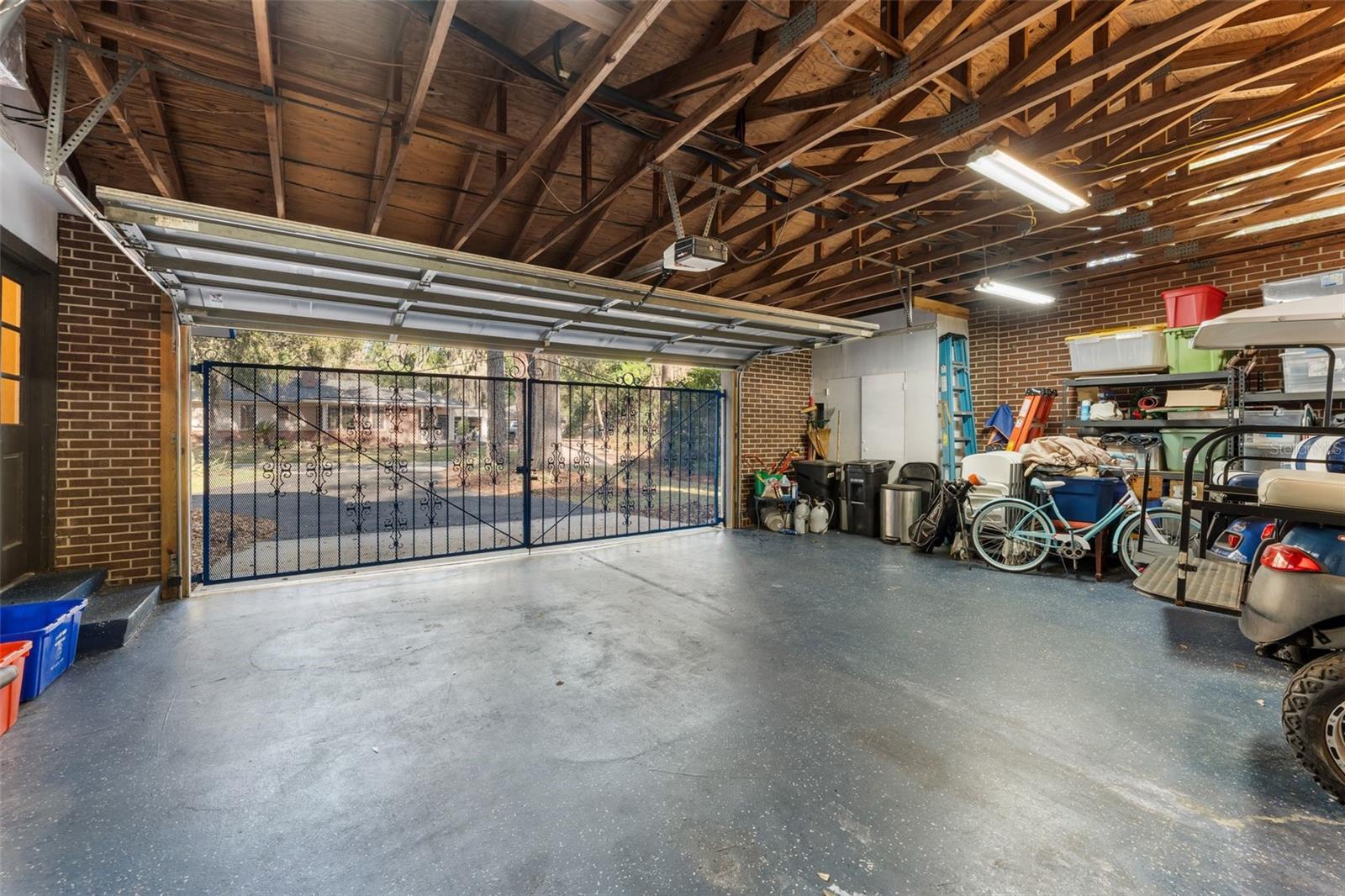 GOLF VIEW ESTATES - Residential