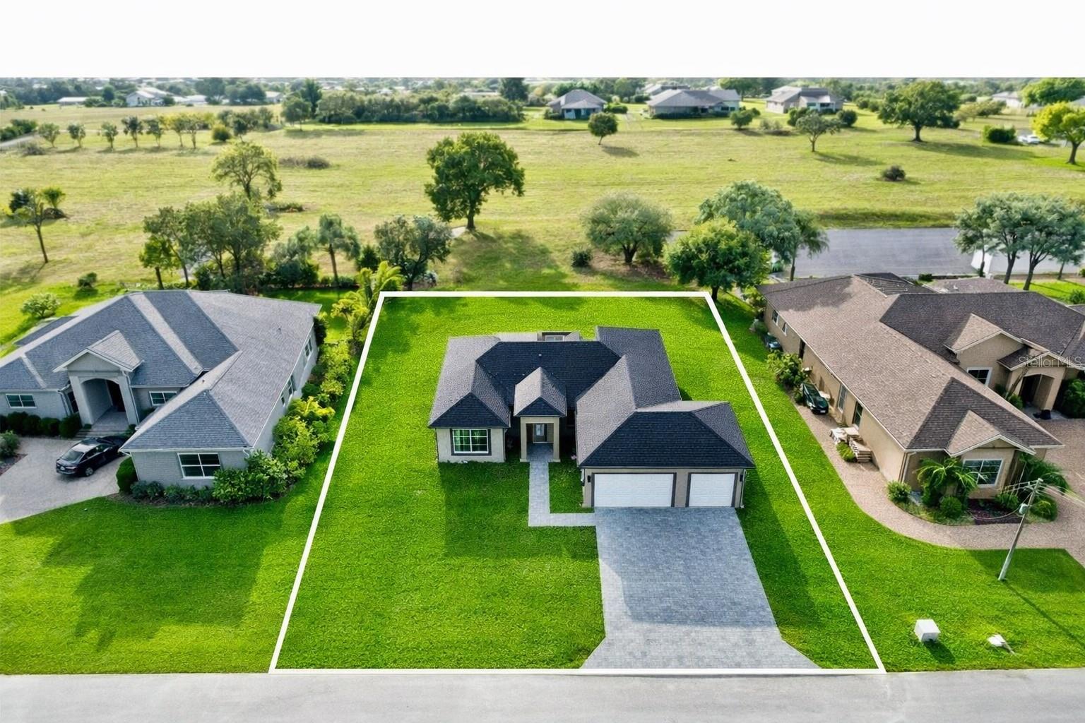 SUN N LAKE - Residential