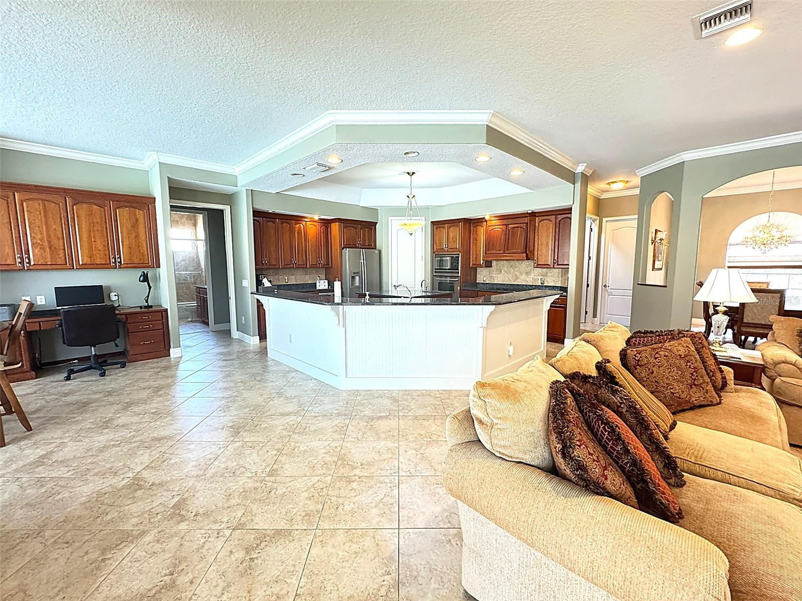 HARBOR HILLS - Residential