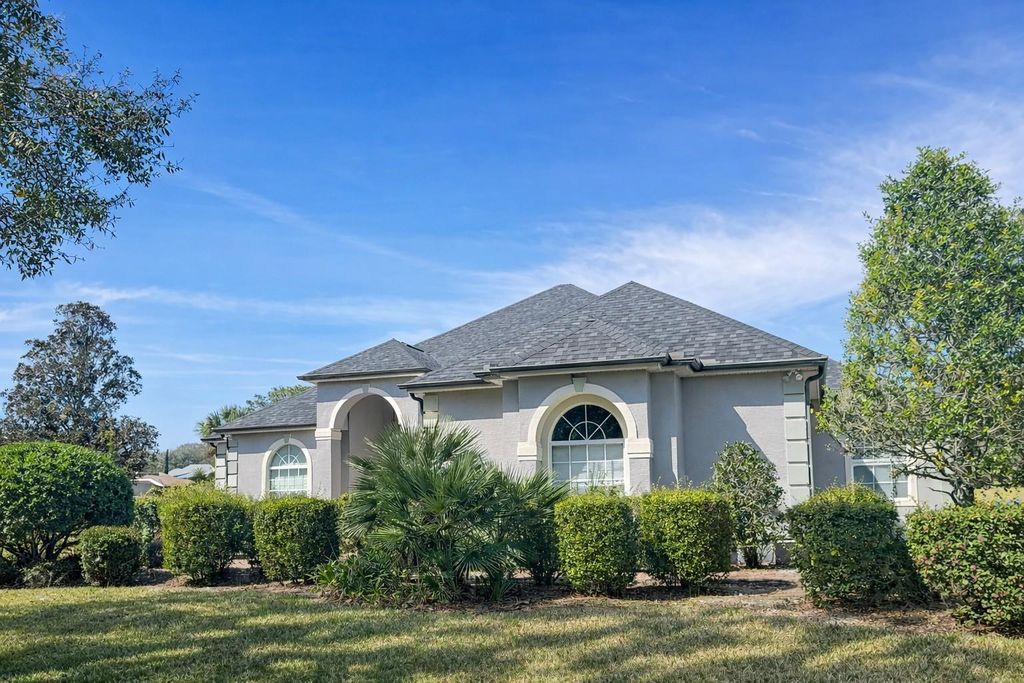 Photo of 39545 Harbor Hills Boulevard, Lady Lake, FL 32159 (MLS # O6386381)