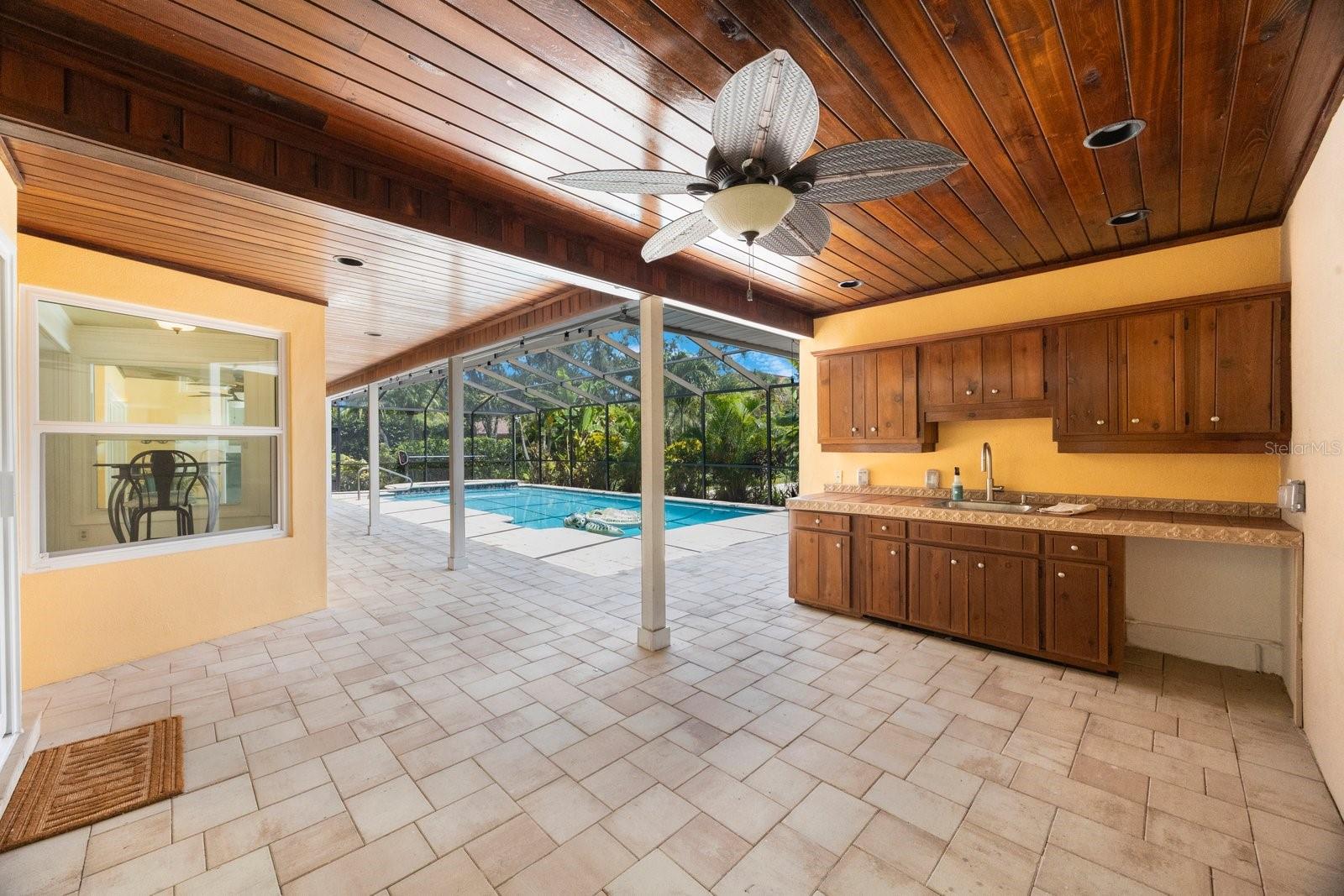 KENSINGTON OAKS - Residential