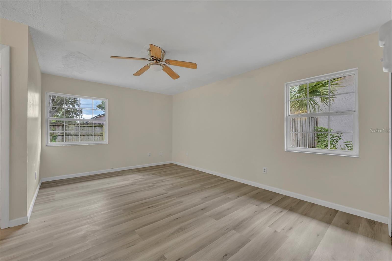 STERLING PARK - Residential