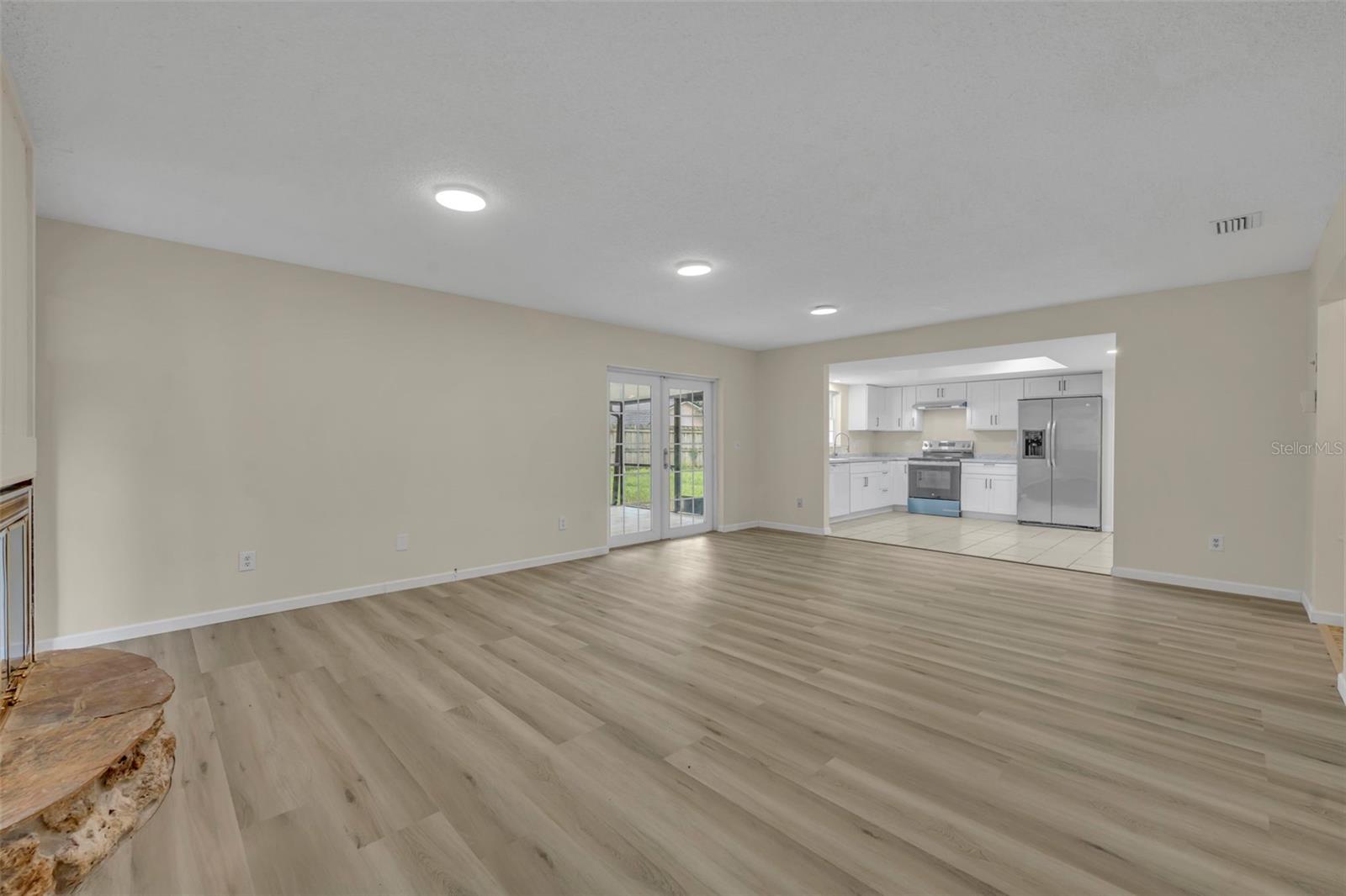 STERLING PARK - Residential