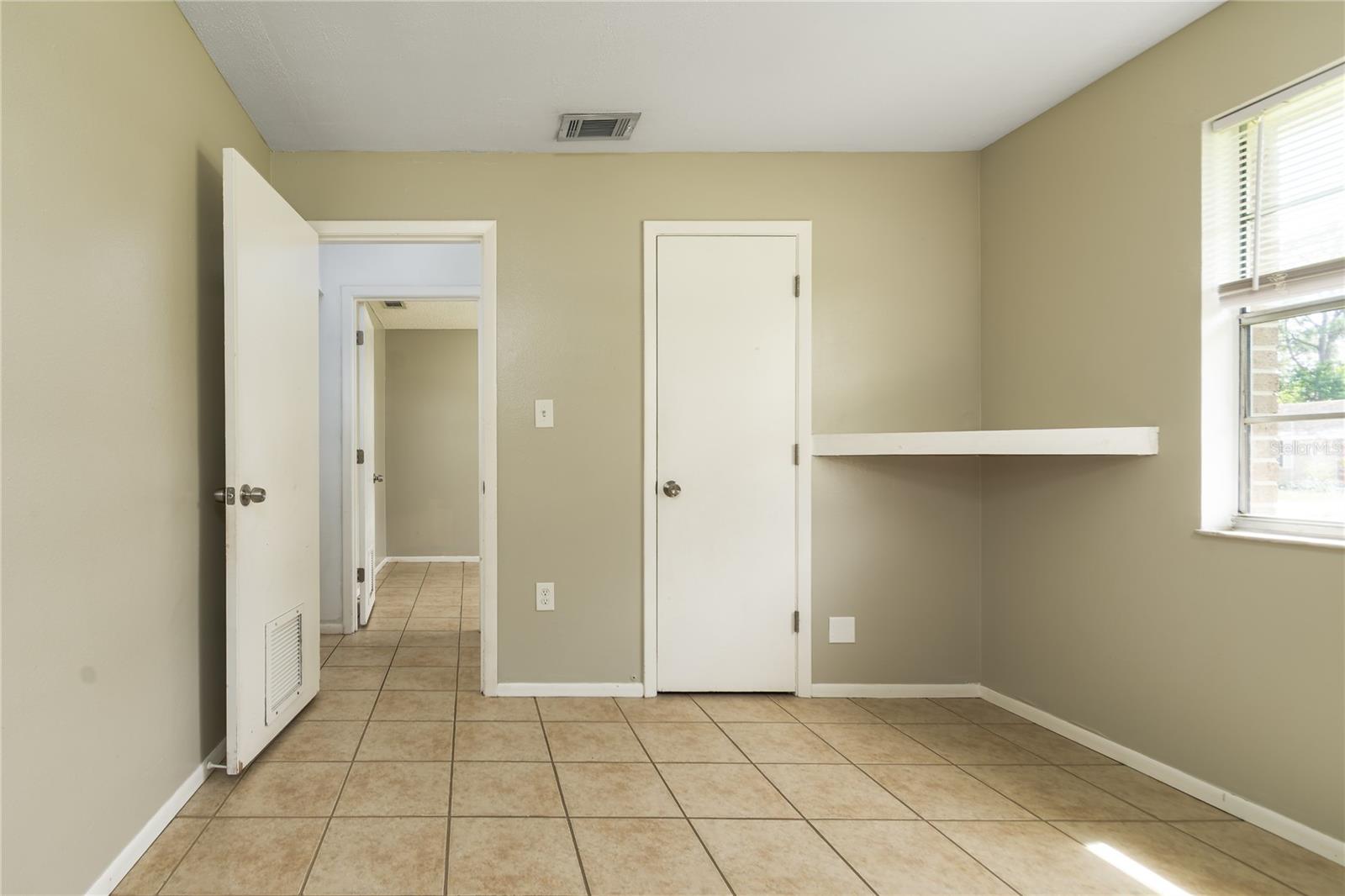 MANATEE PALMS UNIT TWO - Residential