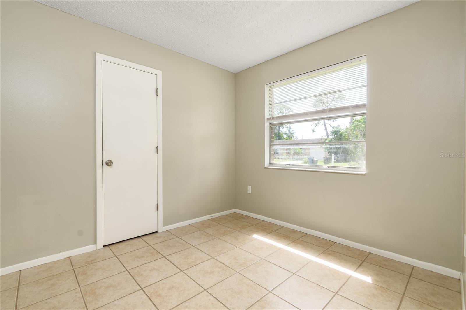 MANATEE PALMS UNIT TWO - Residential