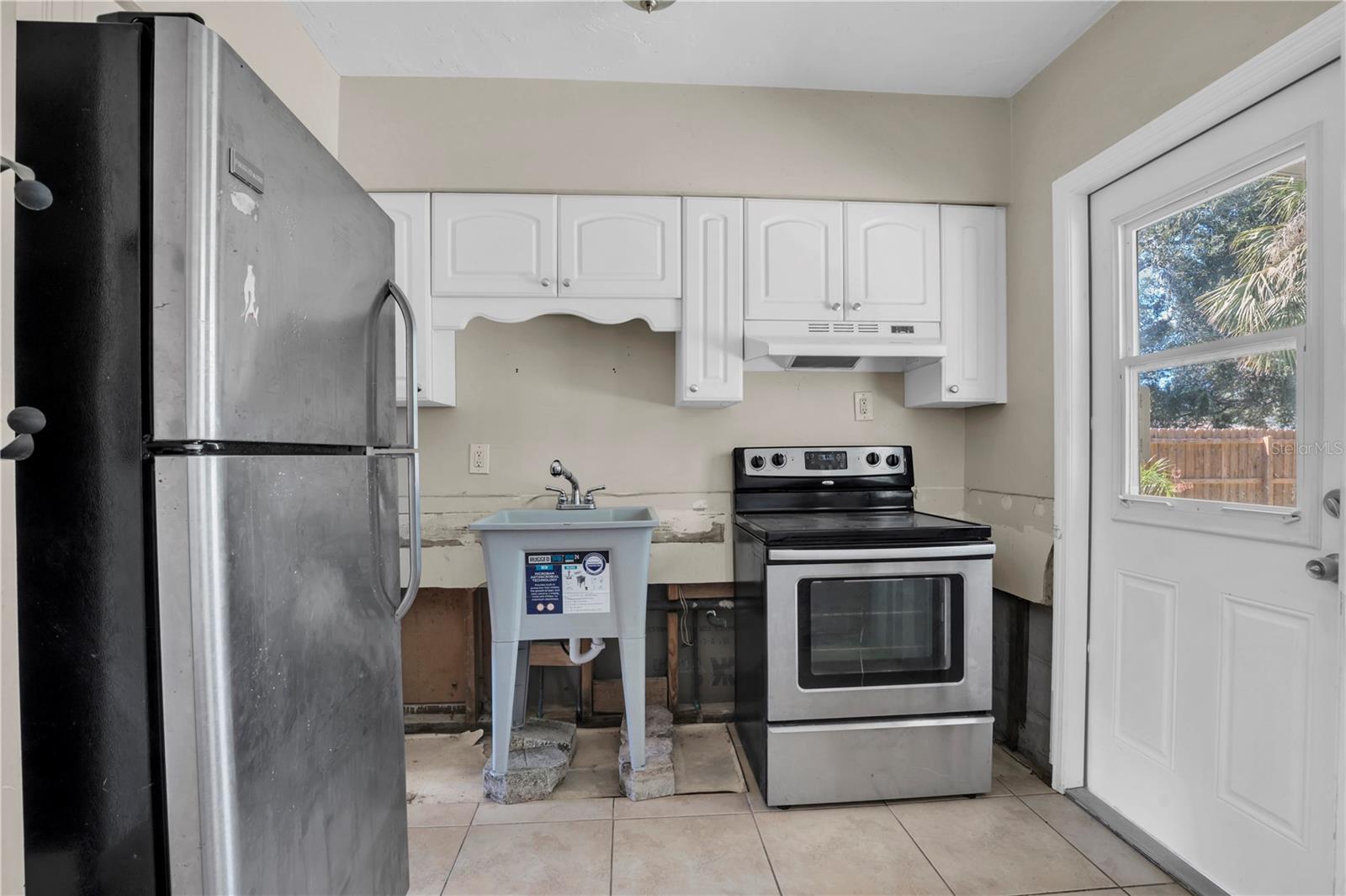 SNELL GARDENS SUB - Residential
