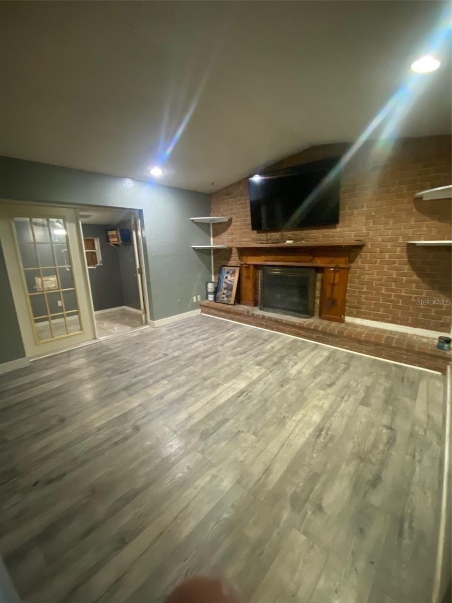 FLORIDA SHORES 01 - Residential