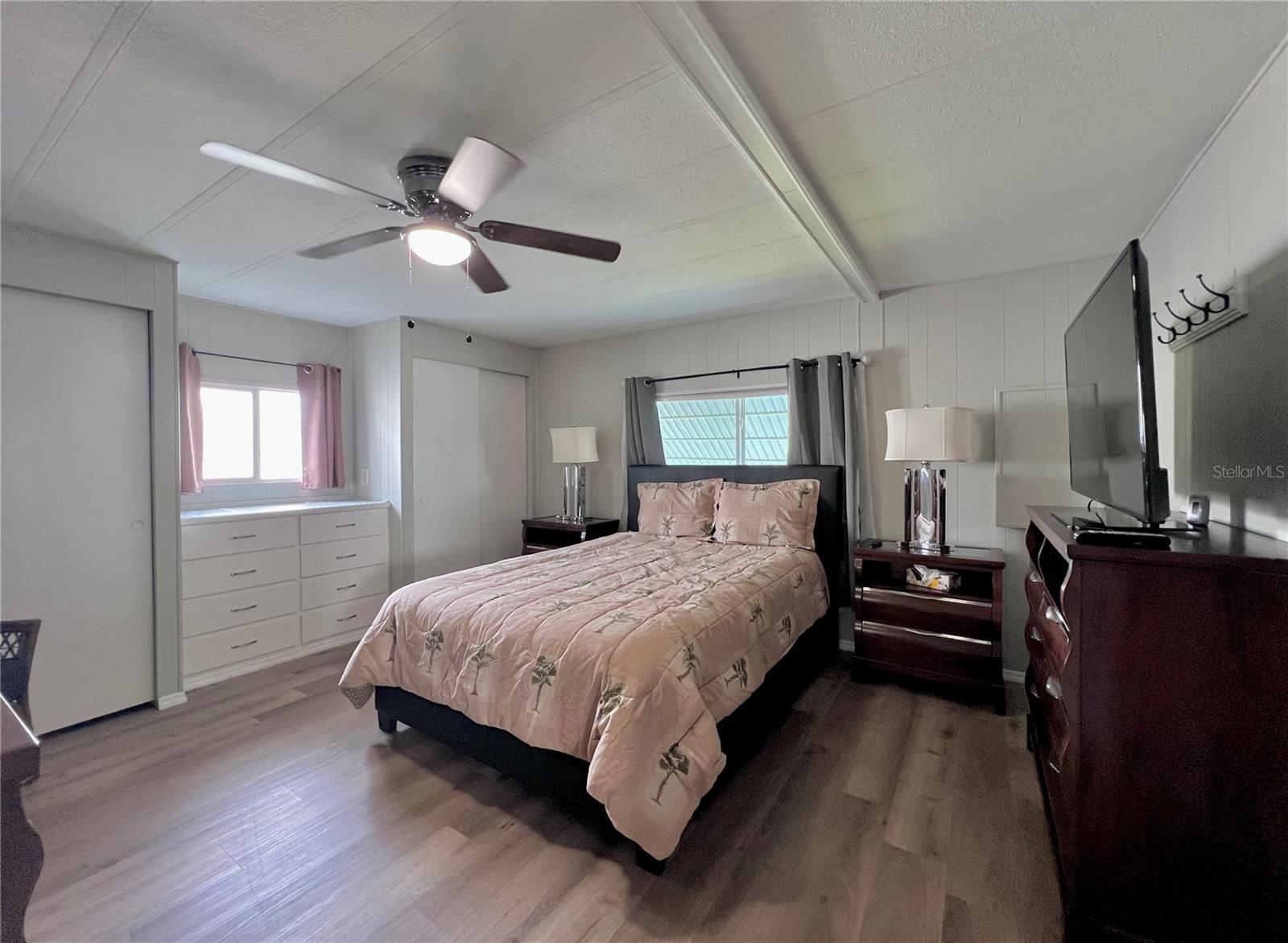 FAIRWAY VILLAGE MOBILE HOME PARK UNREC - Residential