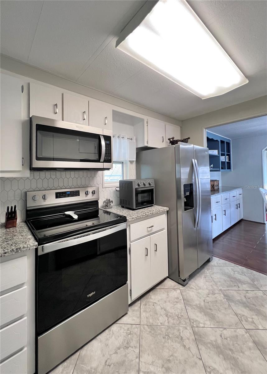 FAIRWAY VILLAGE MOBILE HOME PARK UNREC - Residential