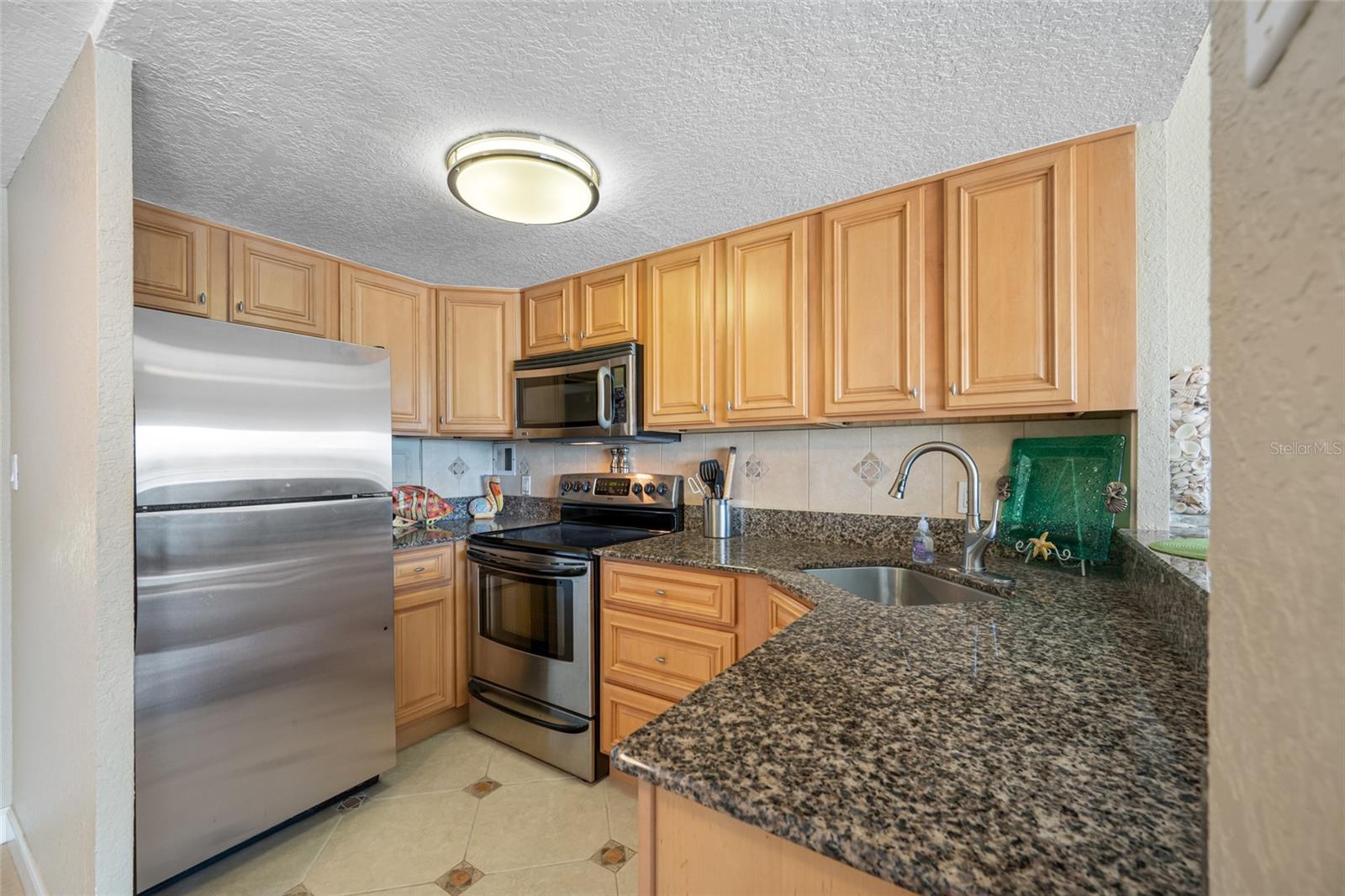 REGATTA BEACH CLUB CONDO - Residential