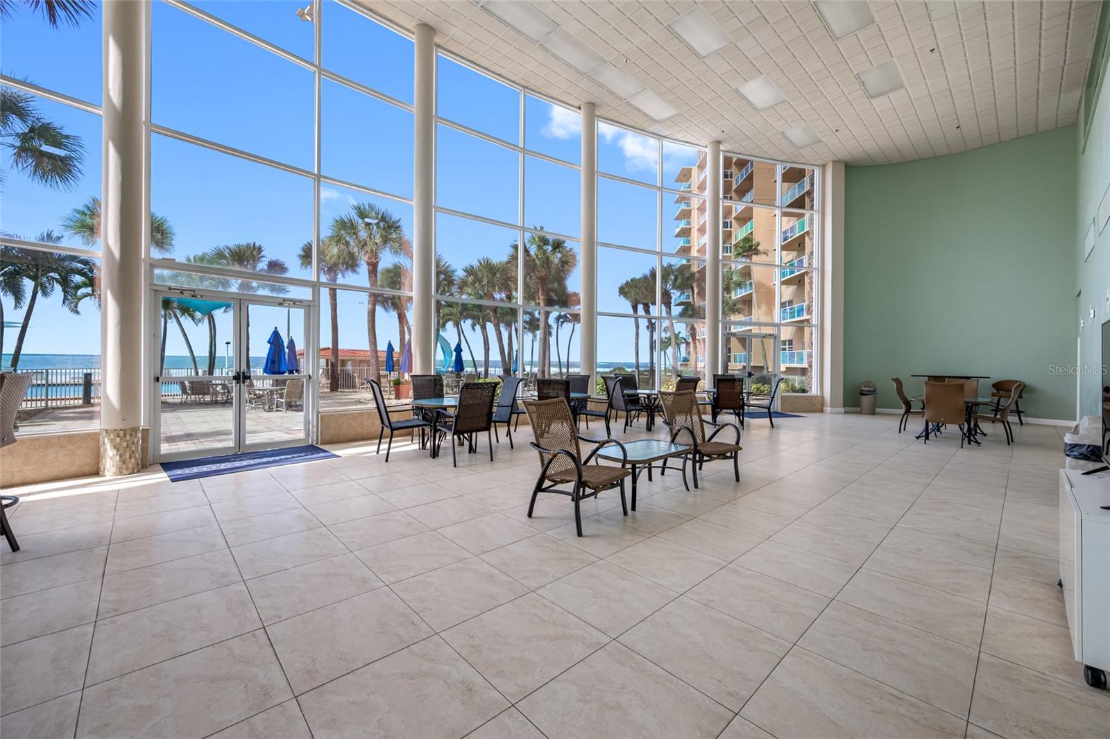 REGATTA BEACH CLUB CONDO - Residential