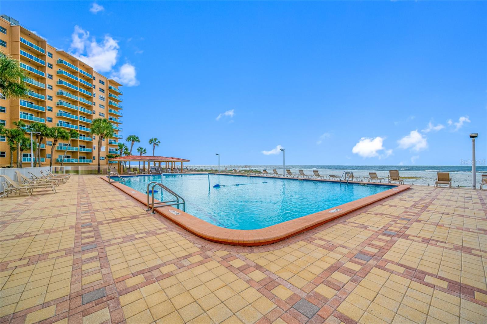 REGATTA BEACH CLUB CONDO - Residential
