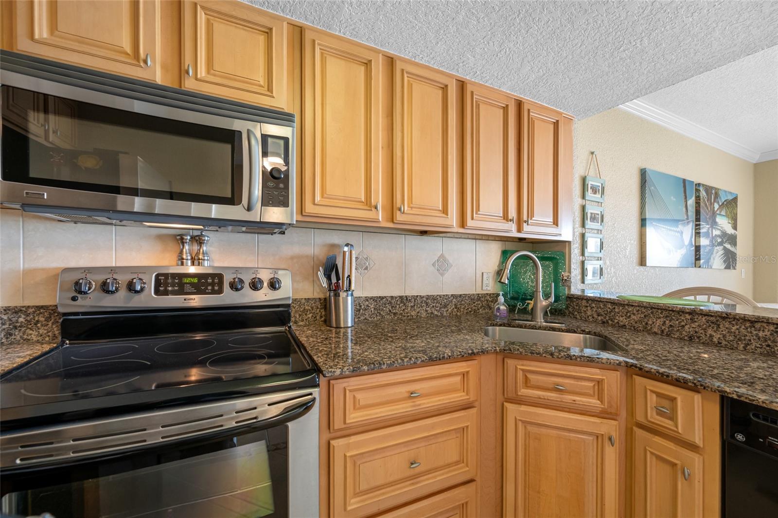 REGATTA BEACH CLUB CONDO - Residential