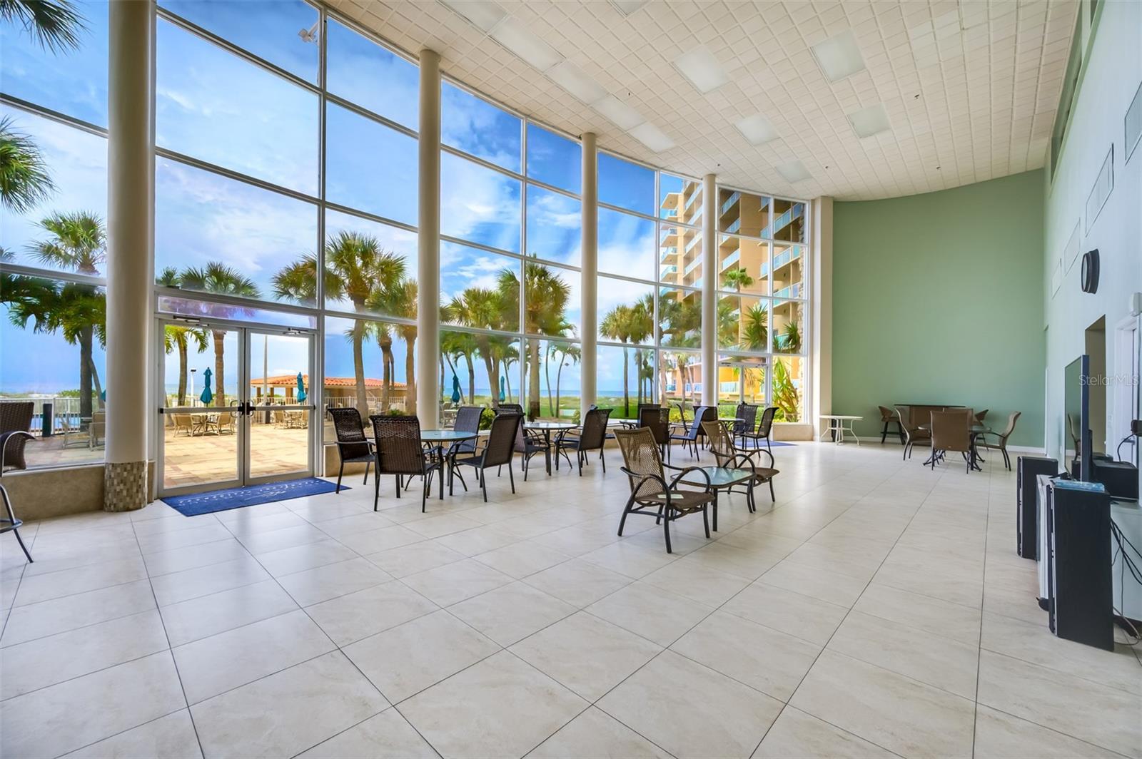 REGATTA BEACH CLUB CONDO - Residential