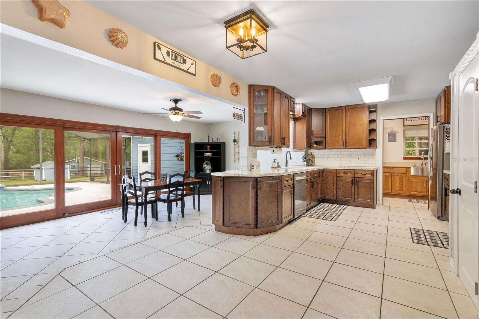 SPRING HOLLOW PH 01 - Residential