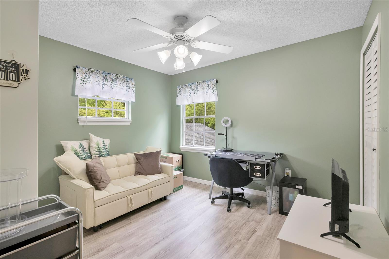 SPRING HOLLOW PH 01 - Residential