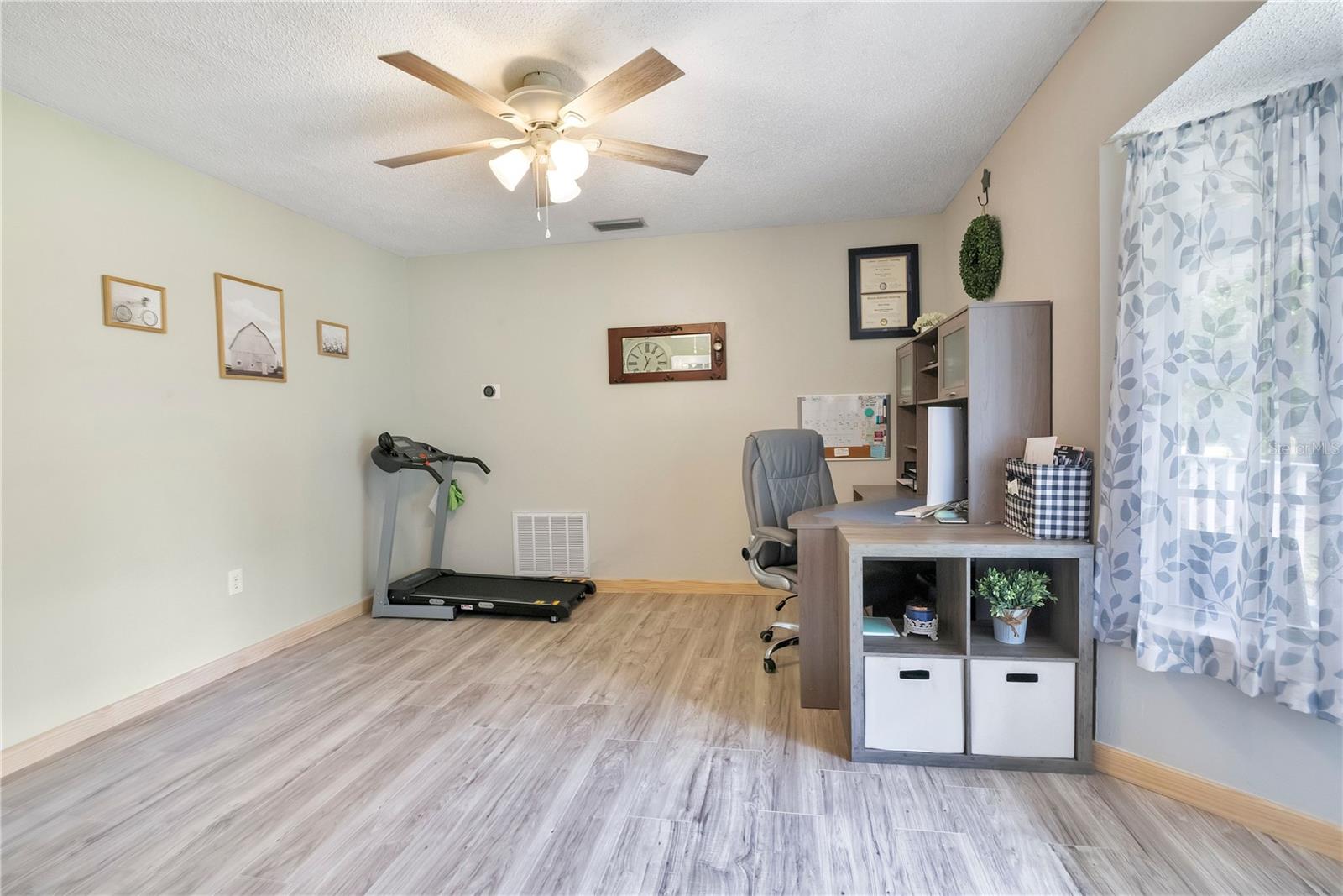 SPRING HOLLOW PH 01 - Residential