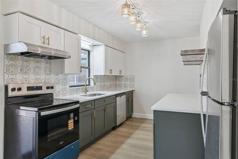 Tiny photo for 550 Disston Avenue, Clermont, FL 34711 (MLS # O6360855)