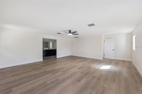 Tiny photo for 550 Disston Avenue, Clermont, FL 34711 (MLS # O6360855)