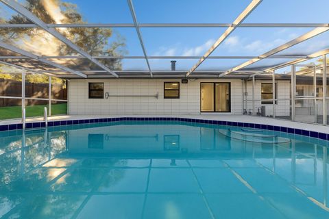 Tiny photo for 550 Disston Avenue, Clermont, FL 34711 (MLS # O6360855)