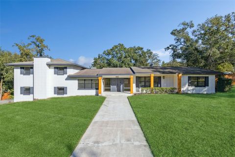 Photo of 550 Disston Avenue, Clermont, FL 34711 (MLS # O6360855)