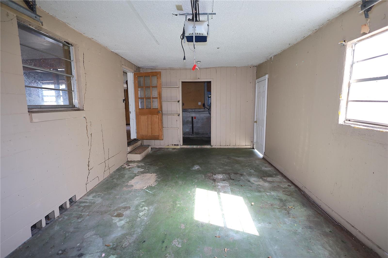 BOOKERTOWN - Residential