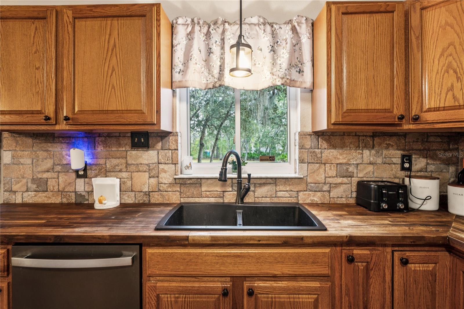 U S 19 11 ADD - Residential