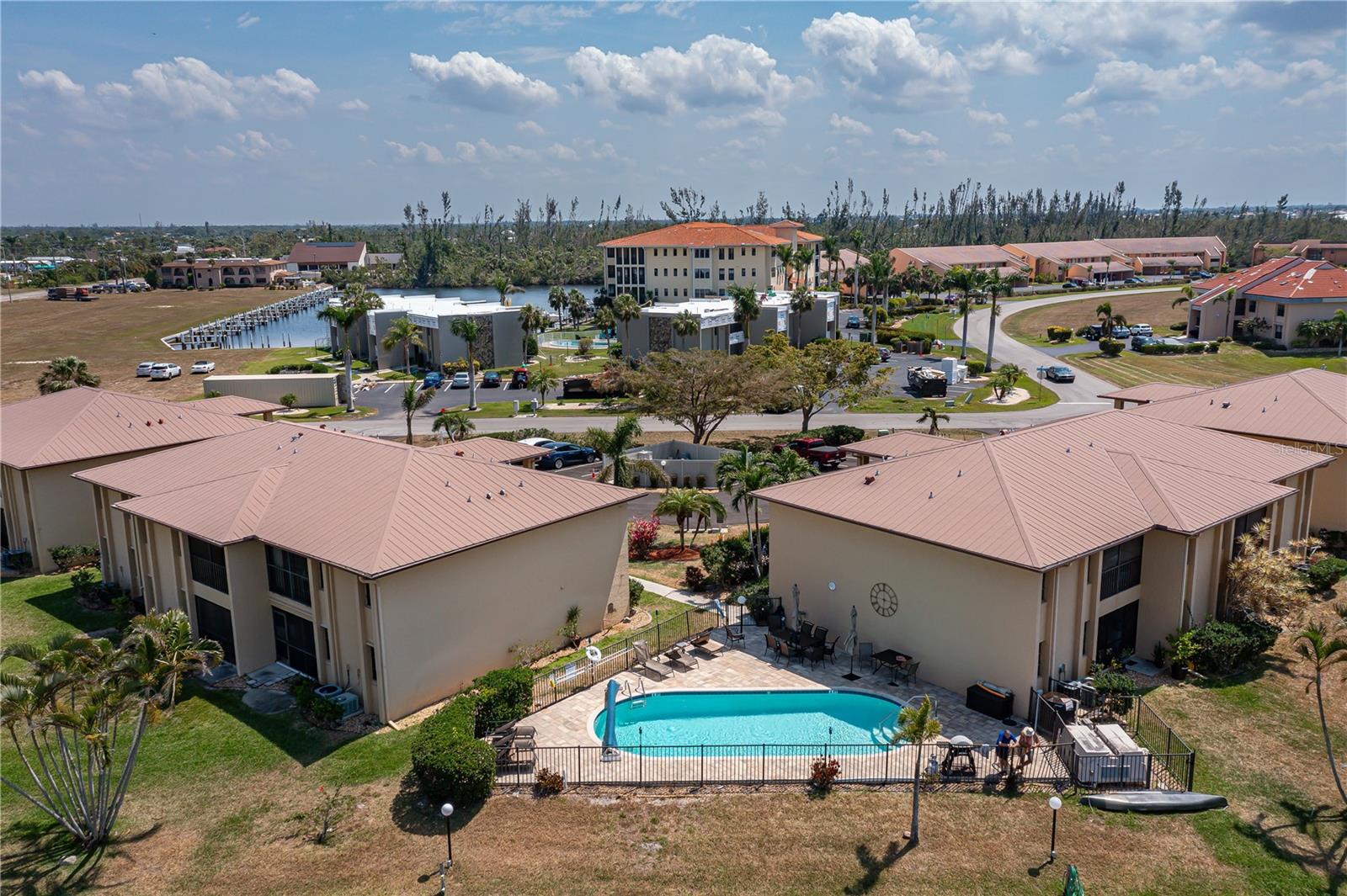 LYME TERRACE PH 04 - Residential