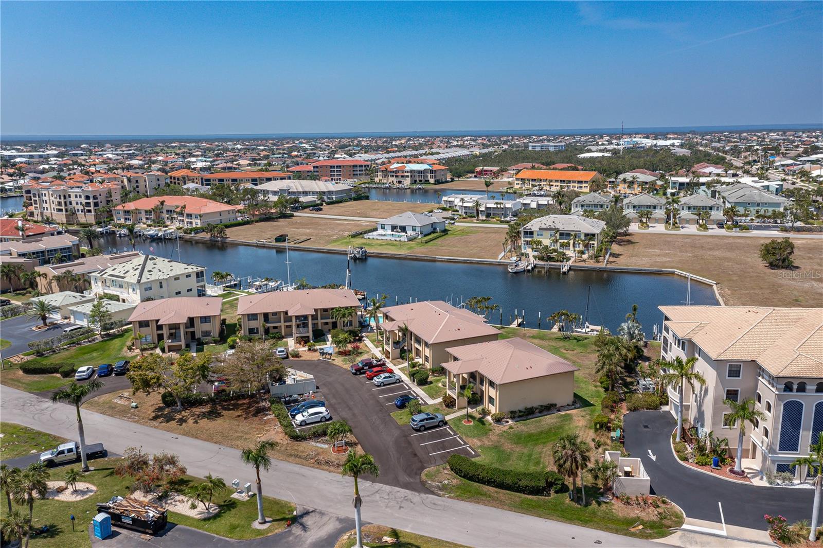 LYME TERRACE PH 04 - Residential