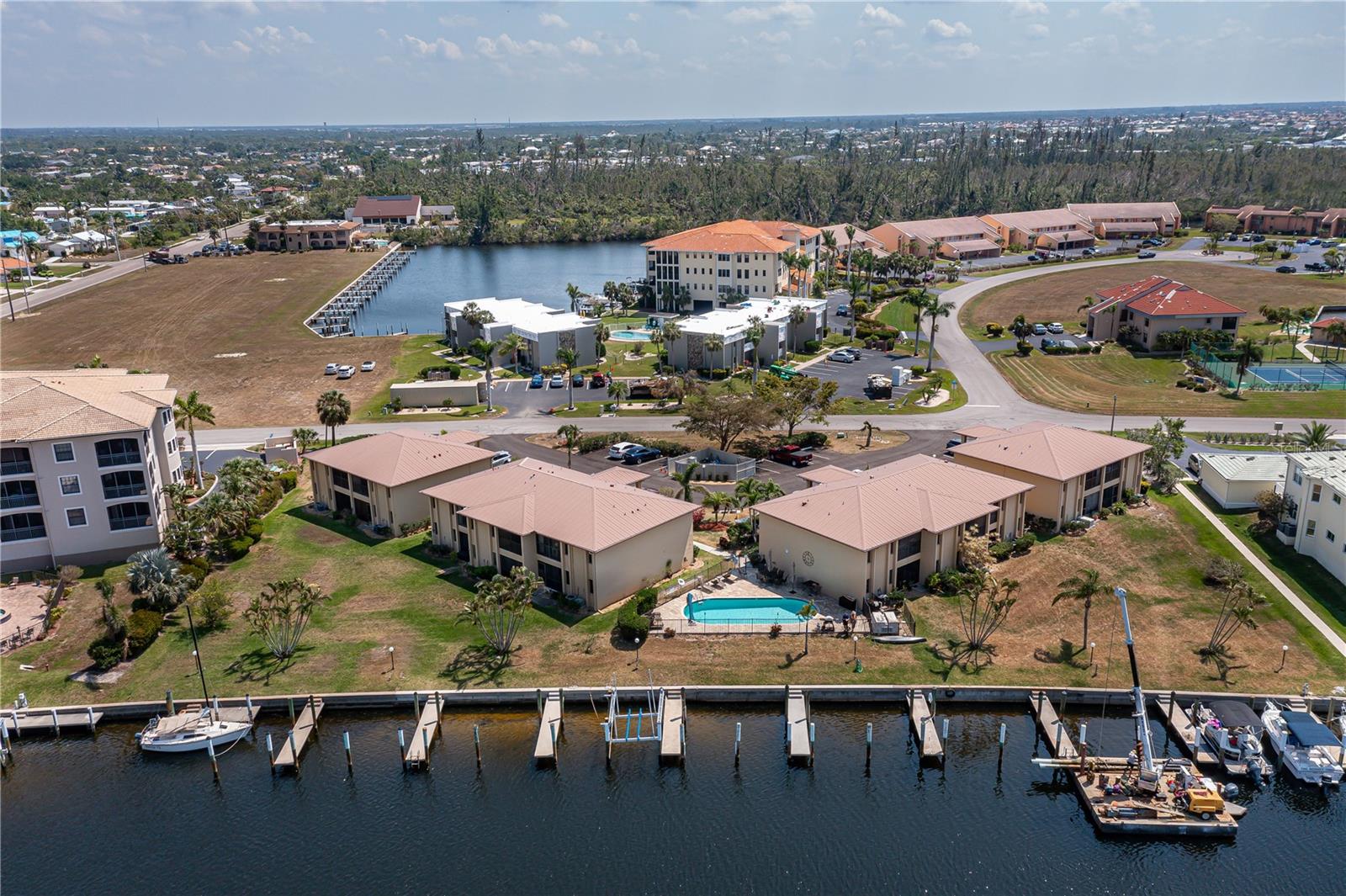 LYME TERRACE PH 04 - Residential