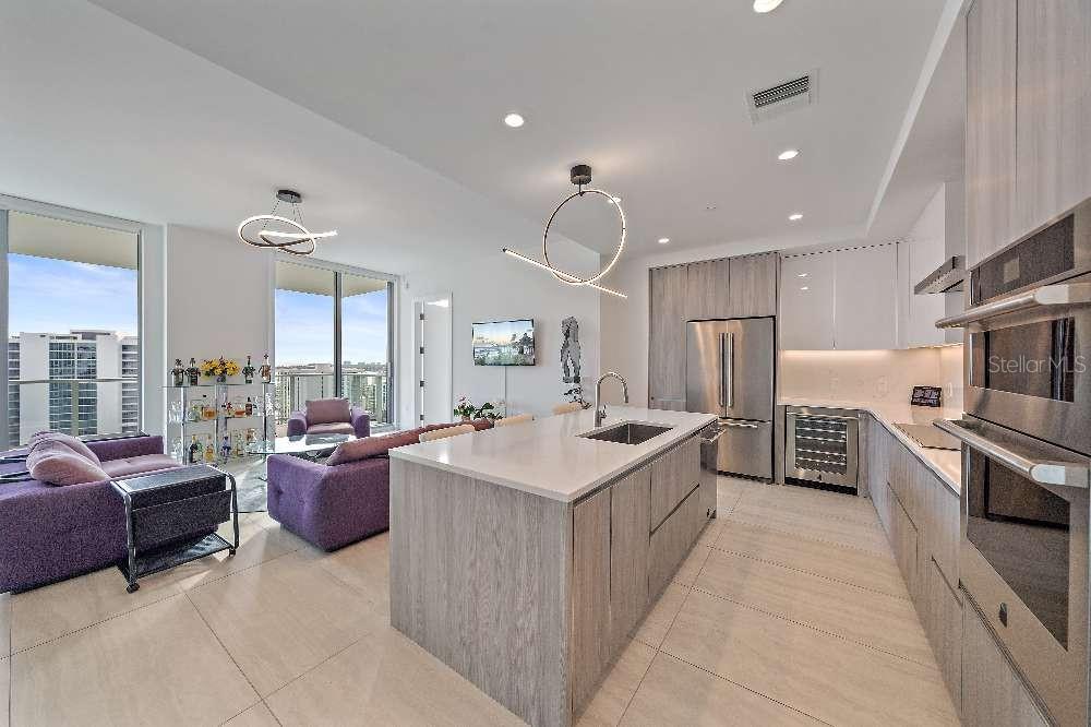 BAYSO SARASOTA CONDOMINIUM - Residential