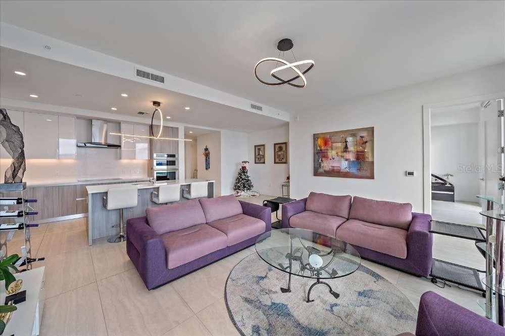 BAYSO SARASOTA CONDOMINIUM - Residential